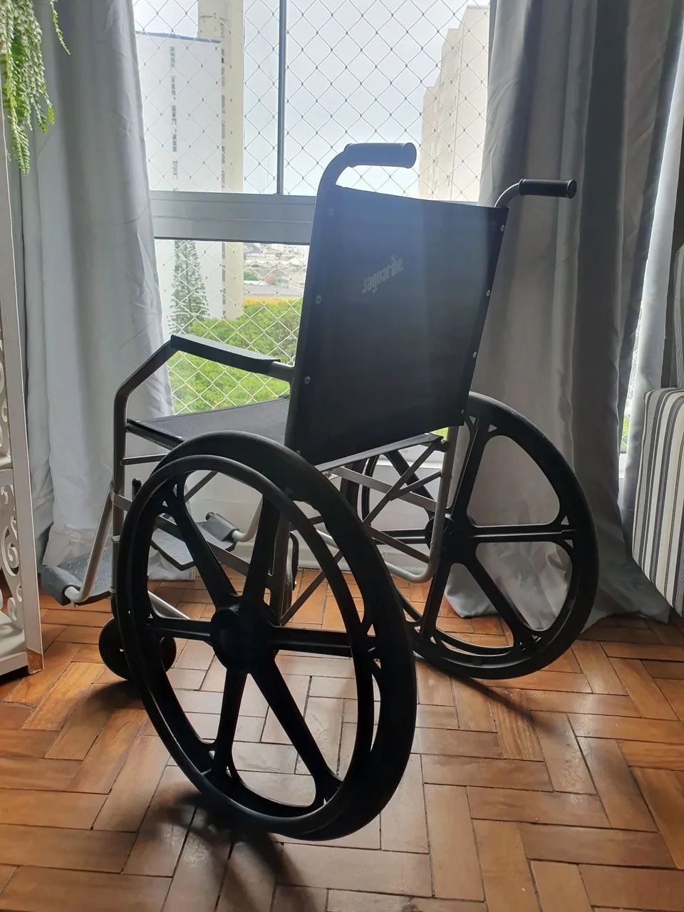 Cadeira de Rodas - Foto 3