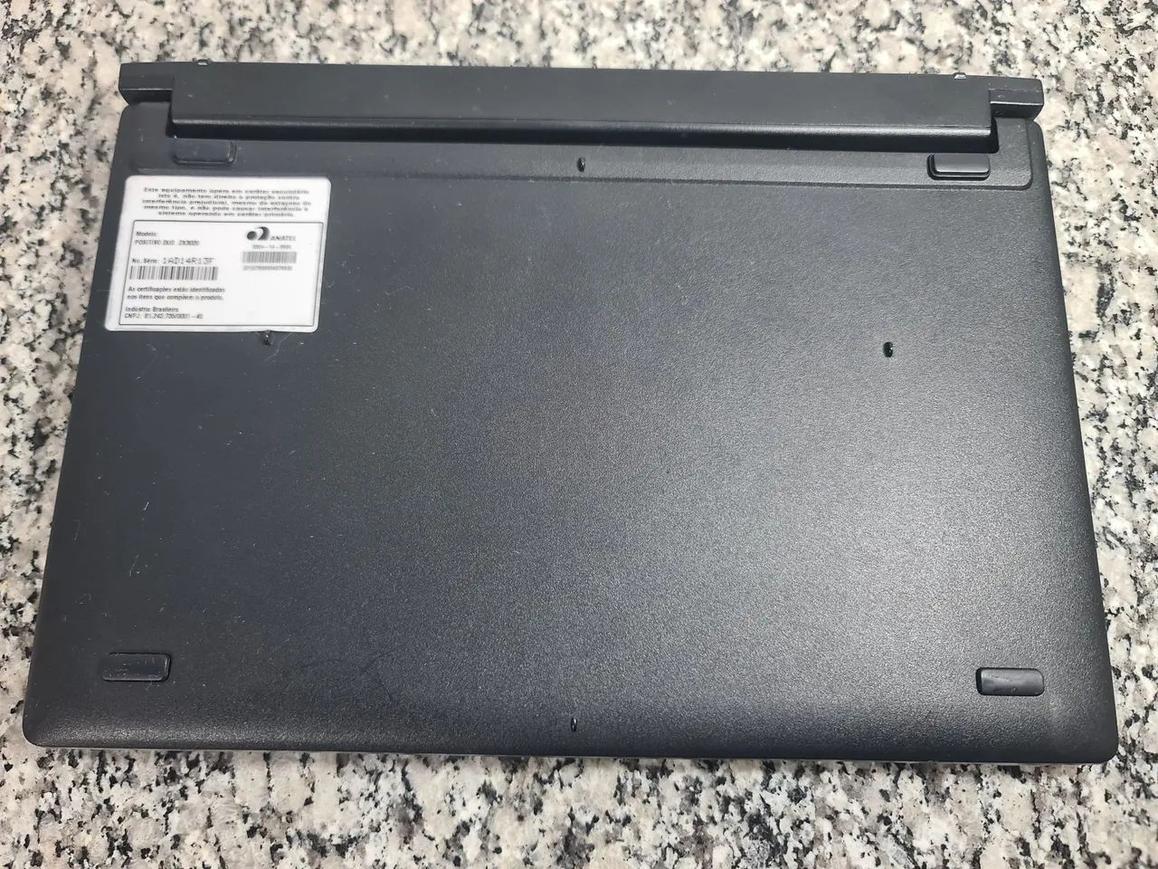 Netbook Positivo ZX-3020 - com defeito (não liga) - Notebooks