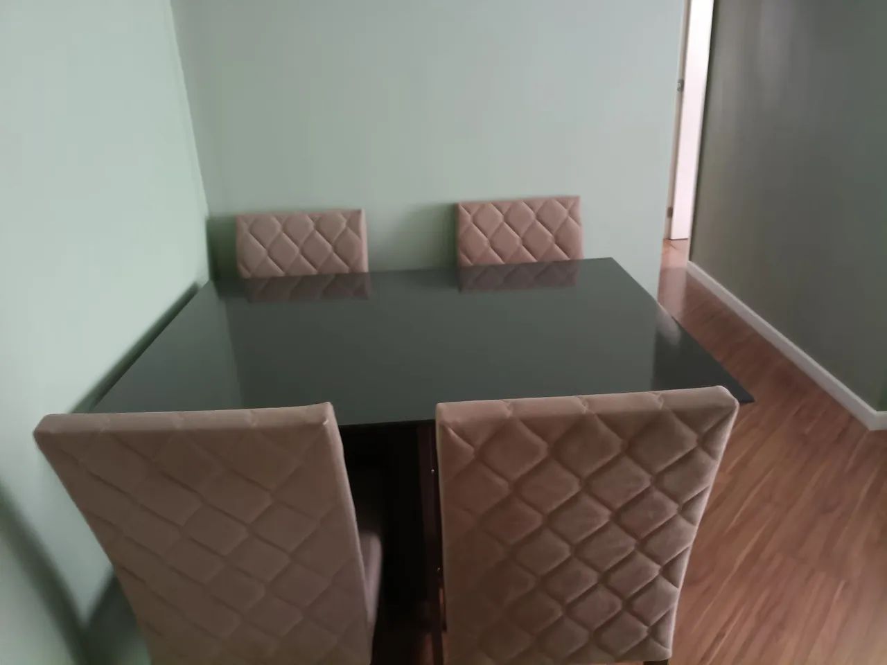 Sala de jantar com 4 cadeiras  - Foto 3