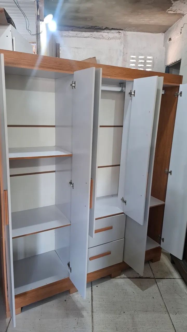 Guarda roupa 6portas  - Foto 2