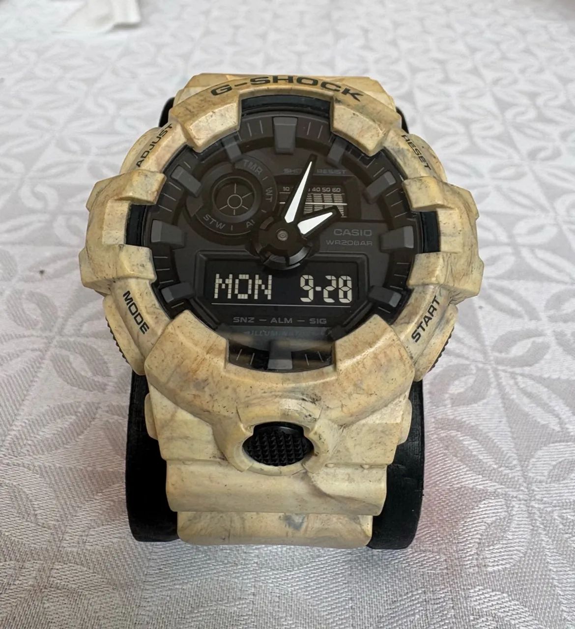 Casio G-SHOCK GA-700WM-5A ORIGINAL 