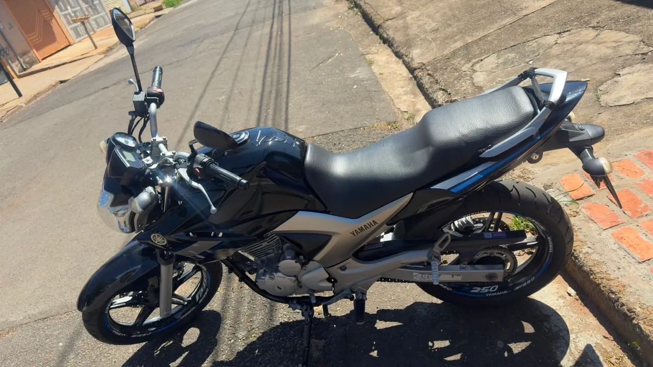 Fazer 250-2014 - Foto 3