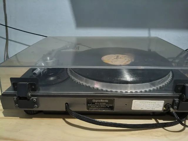 Toca Discos Gradiente DD-200Q - Foto 3