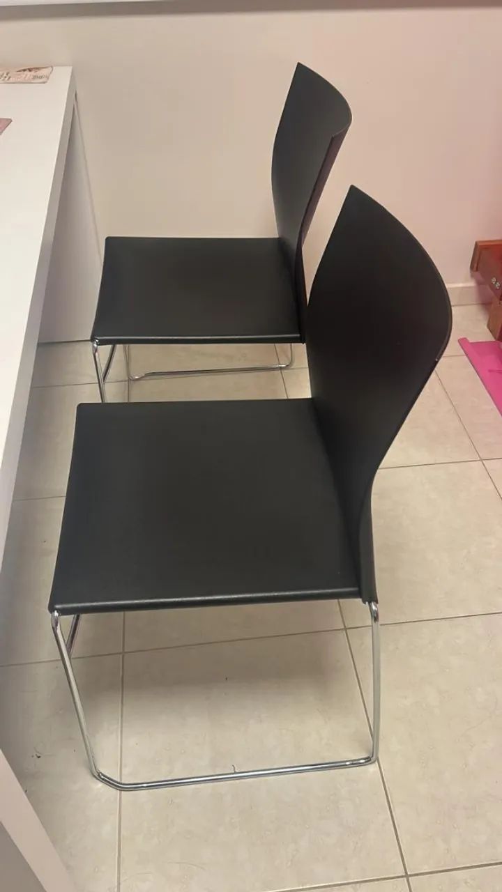 Cadeira Preta