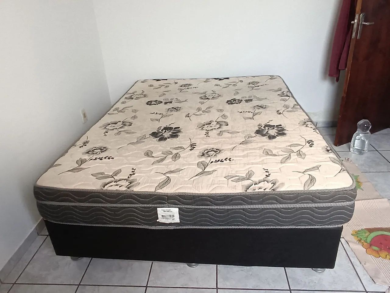 Cama e colchão de casal - Foto 3