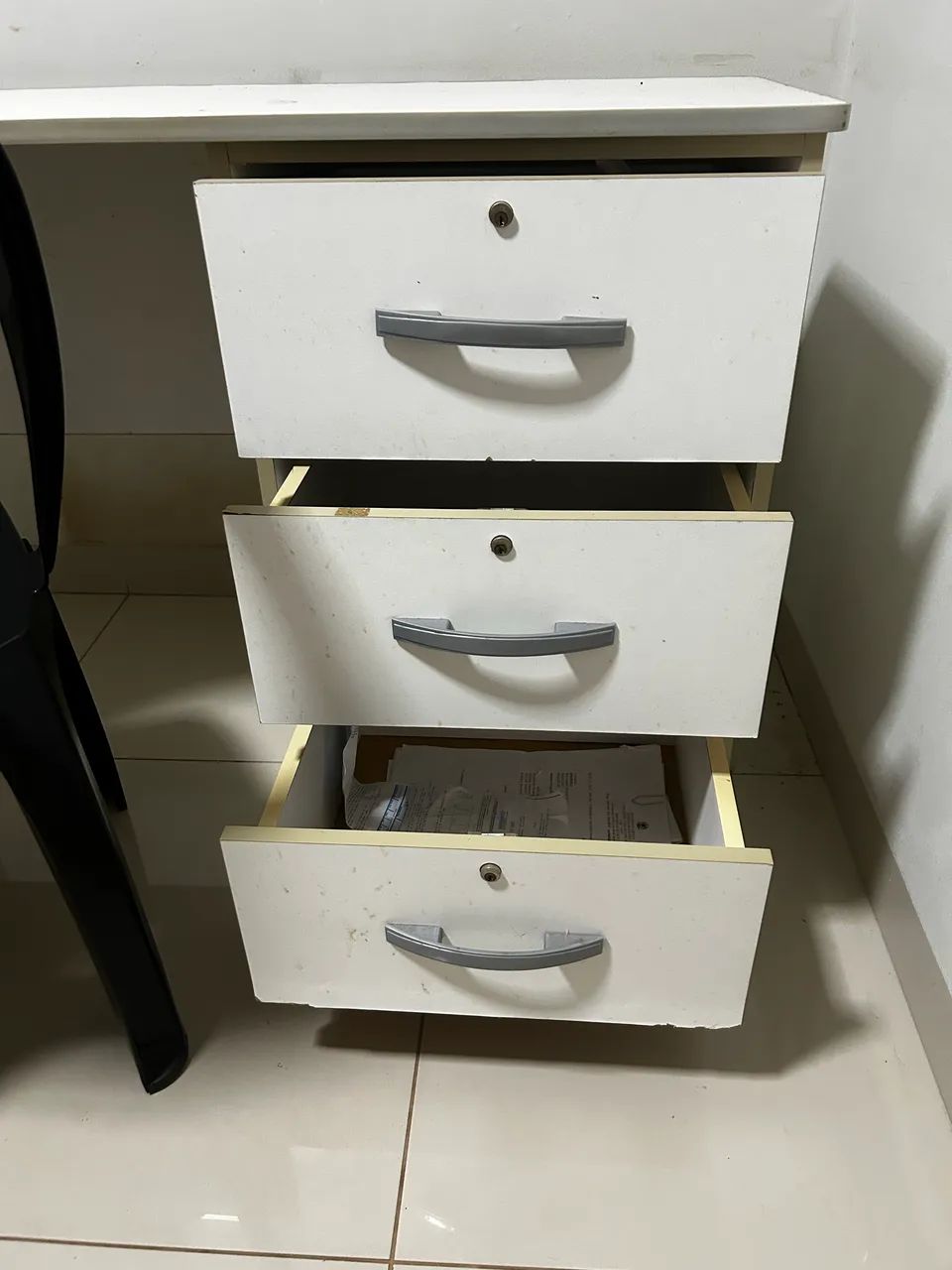 Mesa tipo L com cadeira - Foto 2