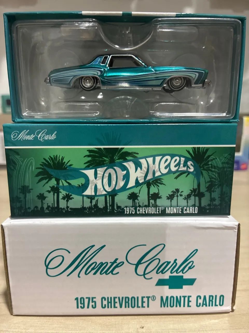 Hot Wheels RLC Monte Carlo 1975 Low Rider - Brinquedos e Jogos