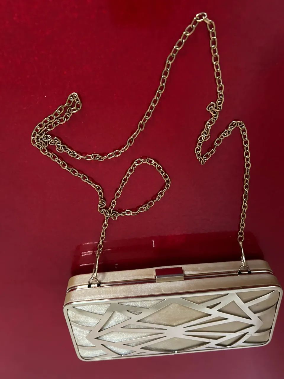 Bolsa clutch com acabamento em veludo - Foto 4