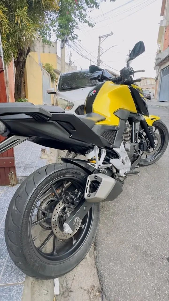  CB300F TWISTER  - Foto 2