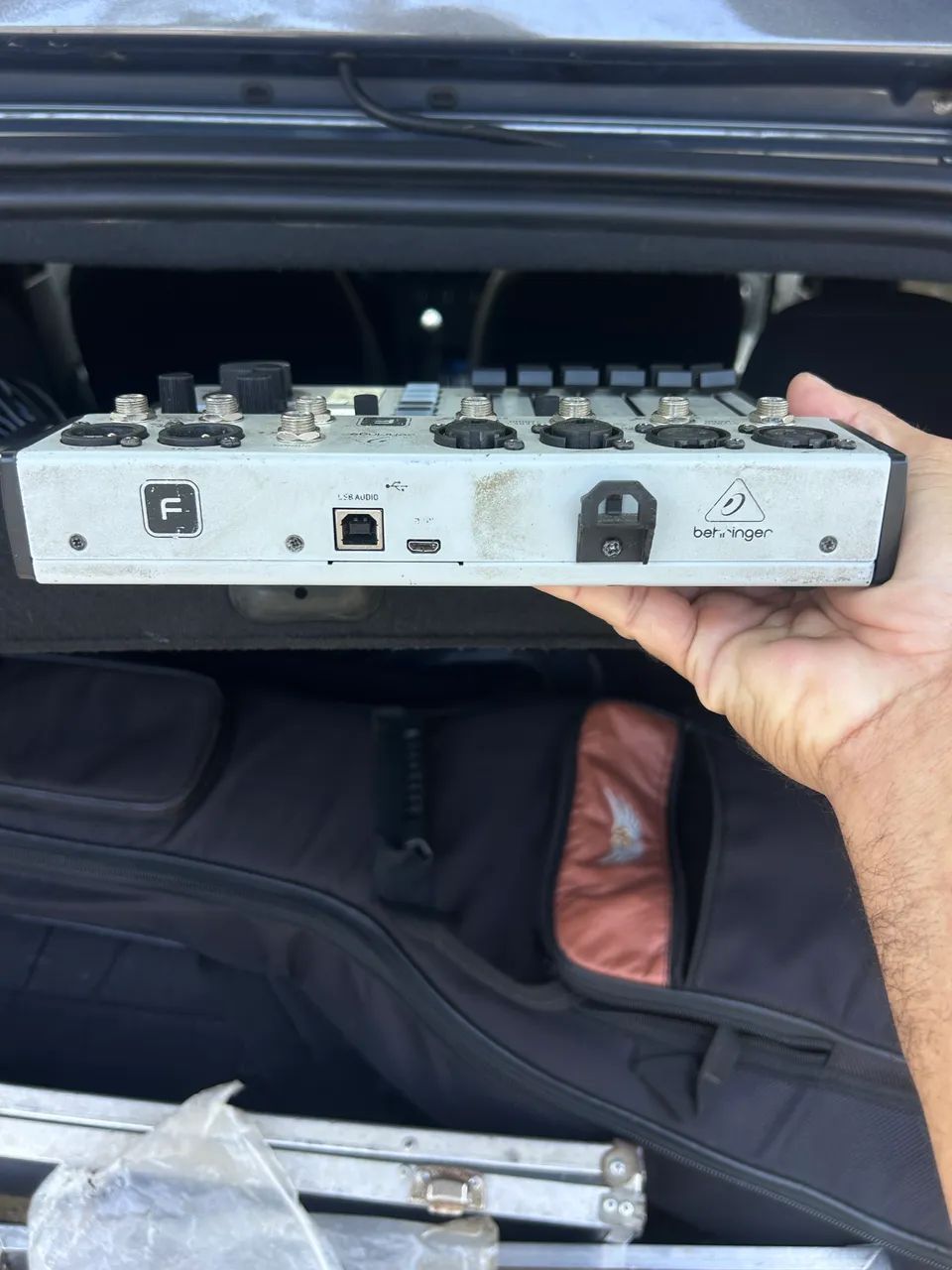 Mesa digital Behringer Flow 8