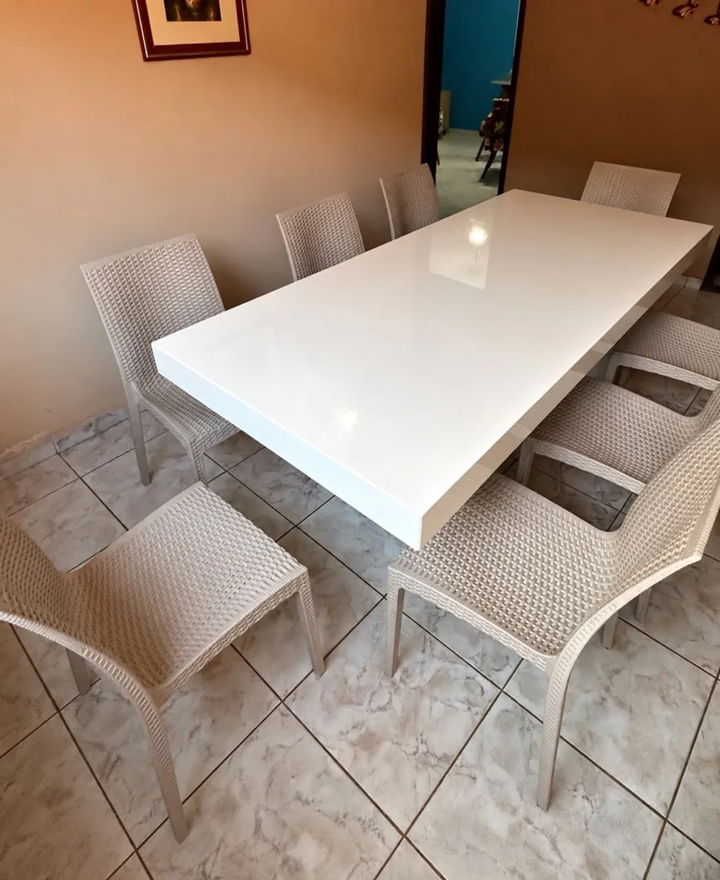 Mesa Ardosea Laqueada