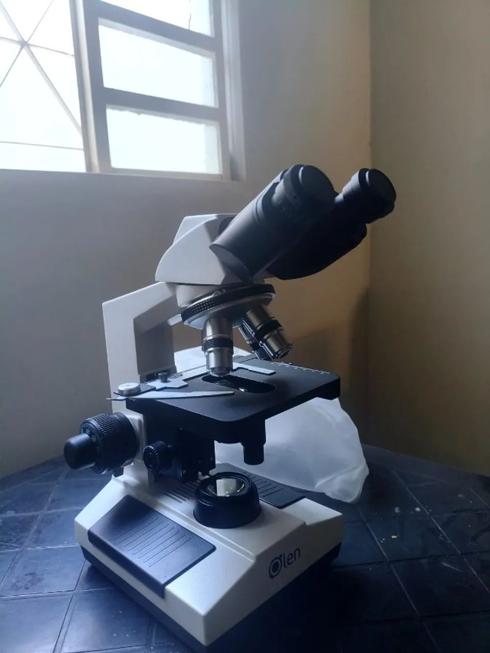 Microscópio Olen - Foto 2
