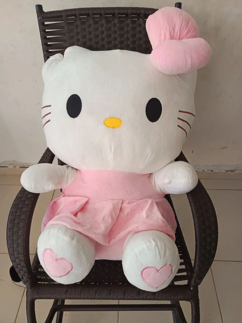 Urso de Pelúcia Hello Kitty