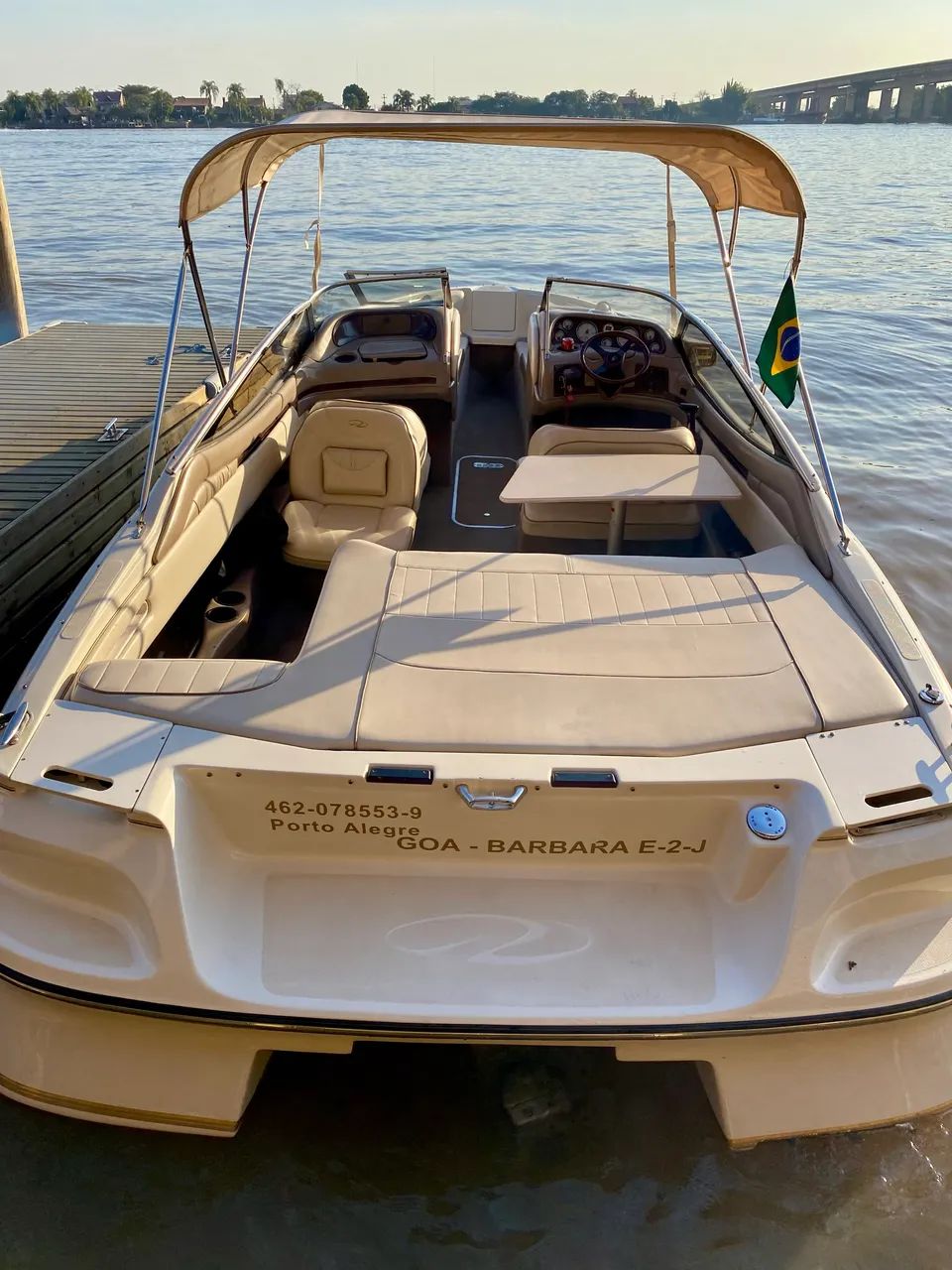 Lancha Regal 21 Pés Volvo Penta V8 | Carreta Original | Pronta p/ Navegar - Foto 2