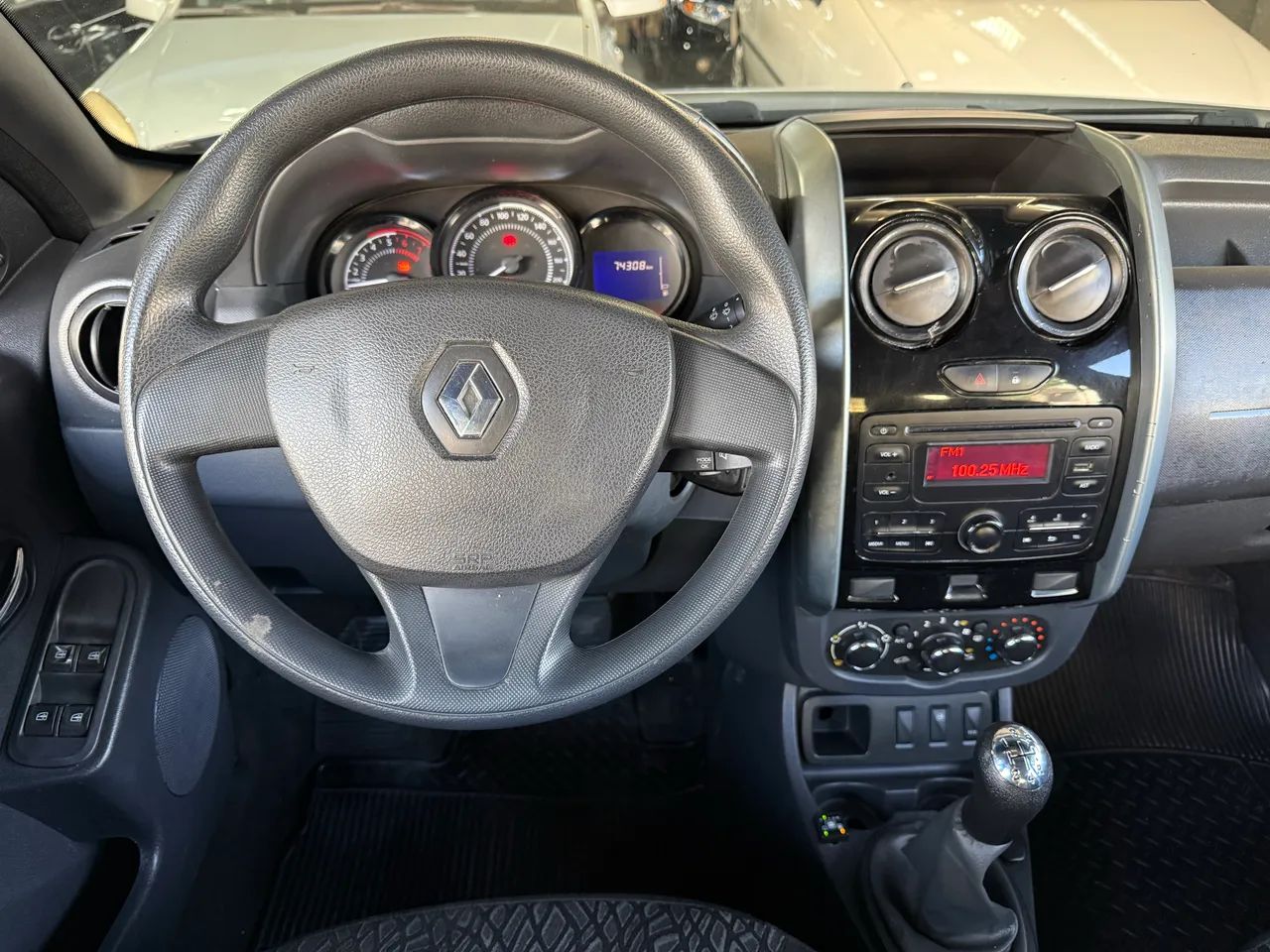 Renault Duster Expression 1.6 Hi-flex 16V Mec. 2017 - Foto 5