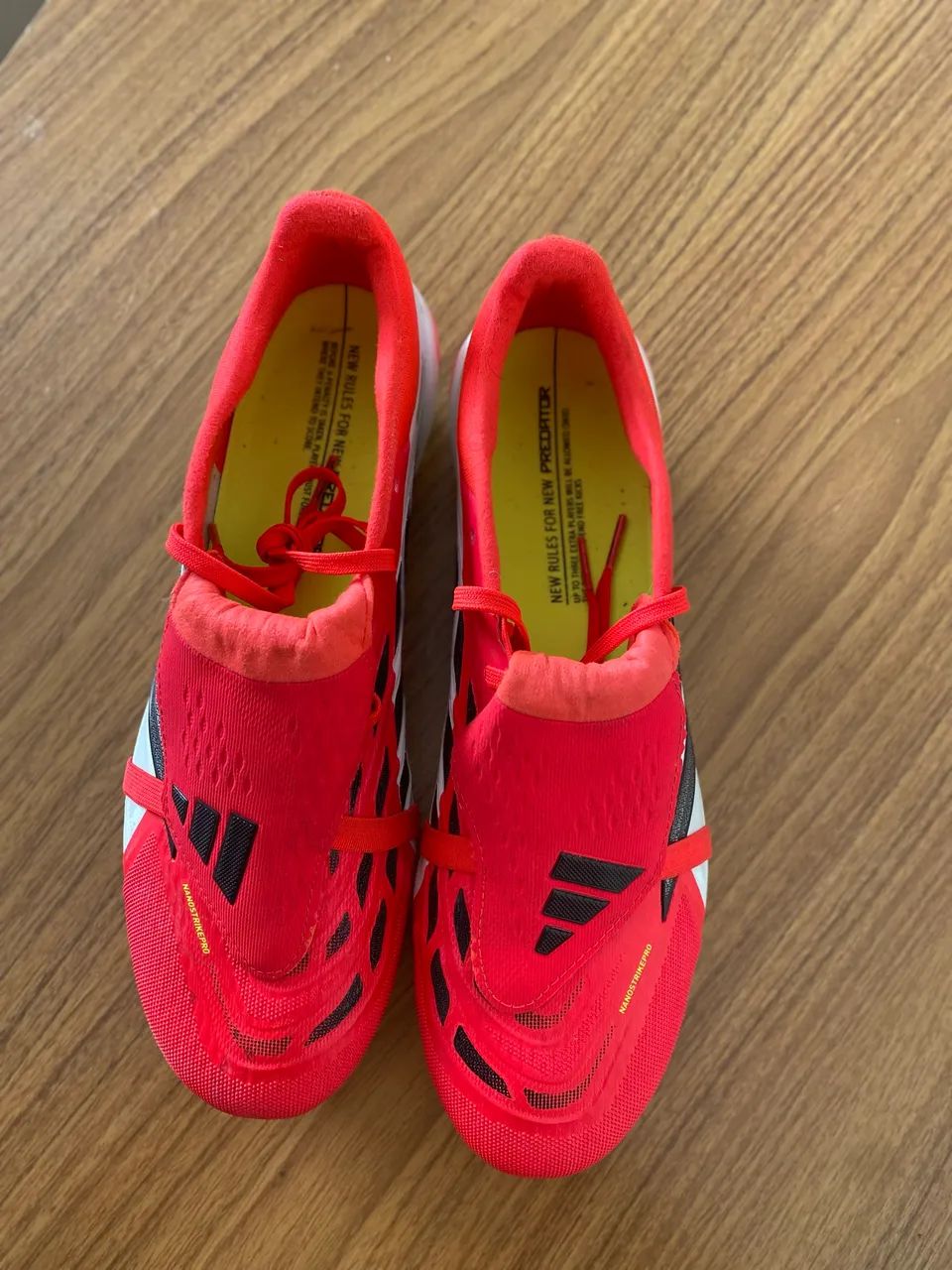 Chuteira adidas predator 