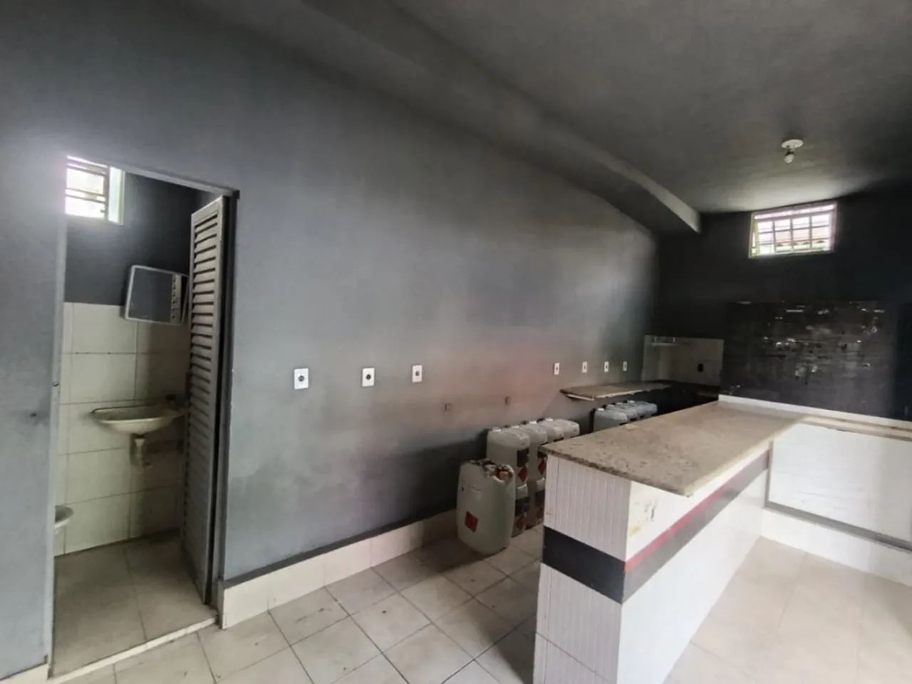 Loja / Salão / Ponto Comercial para alugar em Belo Horizonte