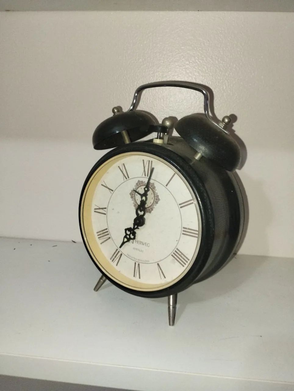 Despertador antigo funcional 