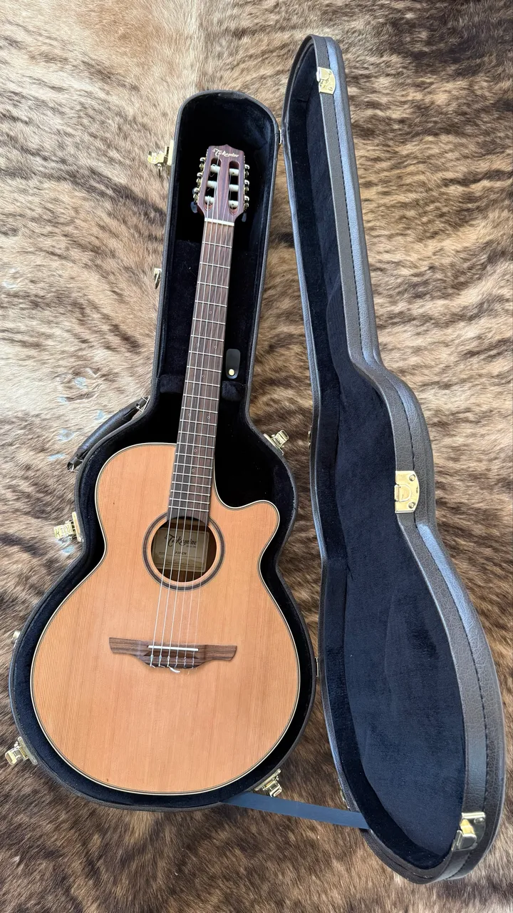 Takamine Japonês PT 407 - Instrumentos musicais - Avanhandava