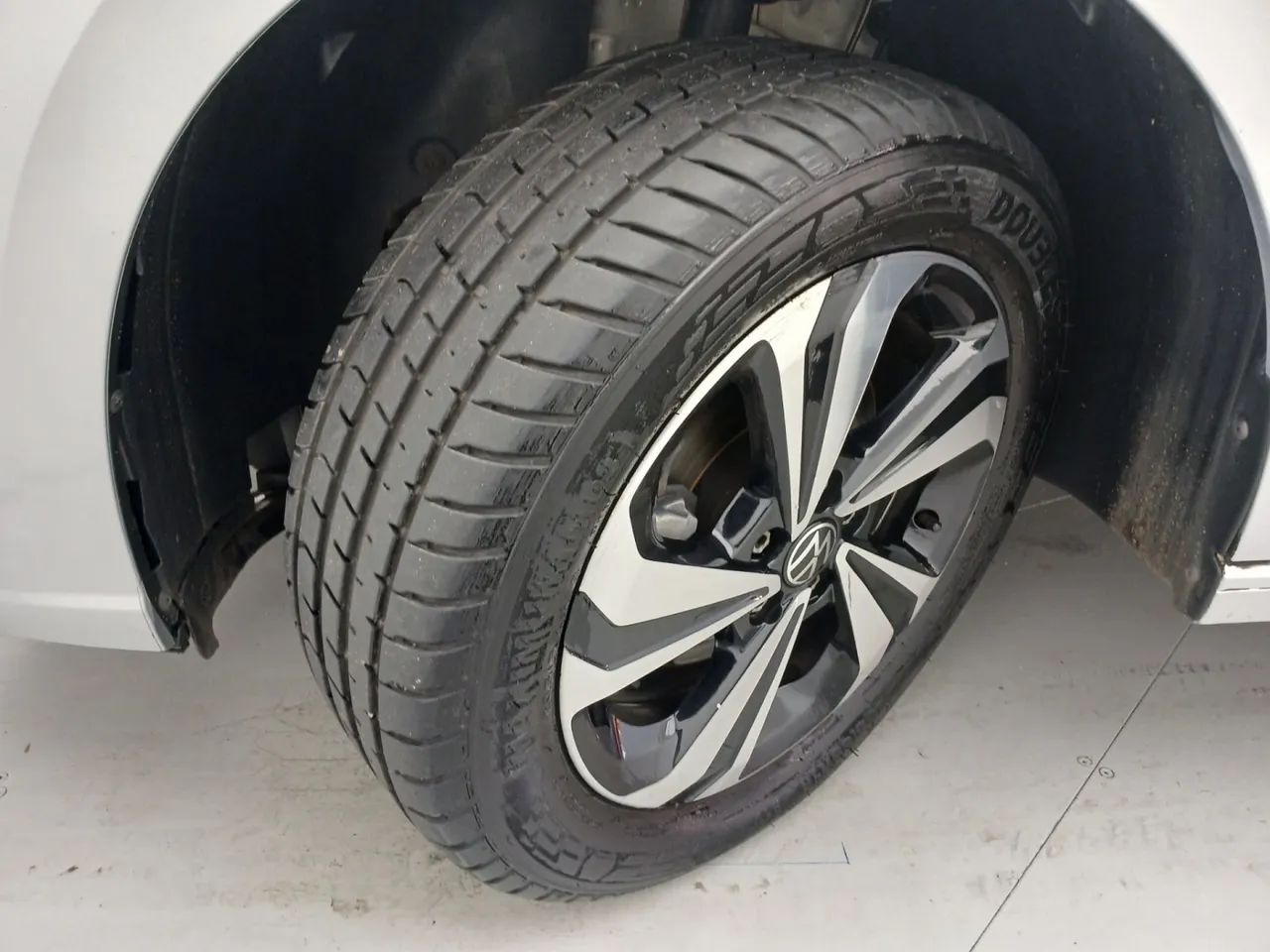 Volkswagen Virtus TSI 1.0 Flex 12V 4p Aut., foto 11 de 18