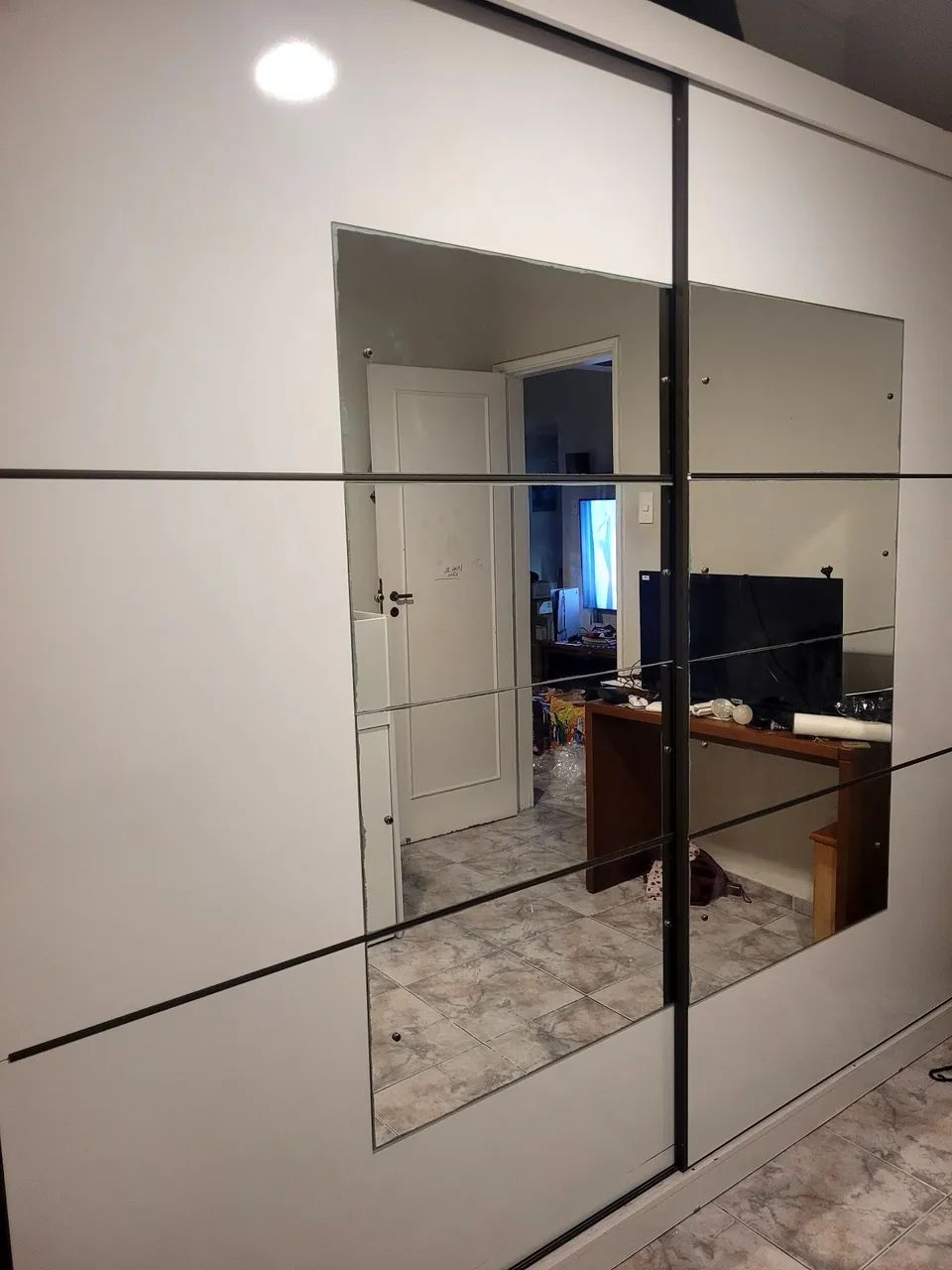 Armerio de quarto e cama de solteiro - Foto 4