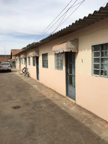 Ótimo investimento: Casa de 2qts, laje mais 5 kits no Setor de Mansões de Sobradinho - Foto 2