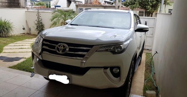 Hilux sw4 srx 2017
