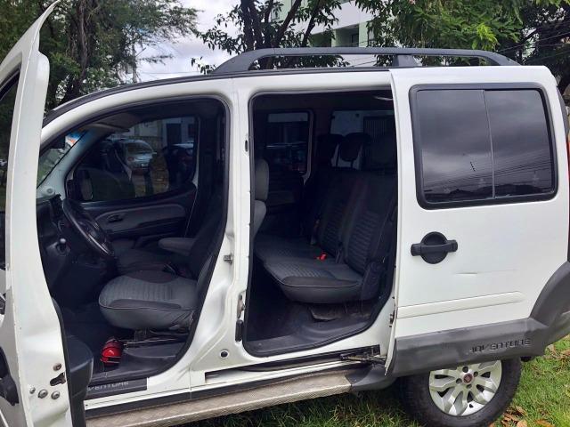 Doblo Adventure 1.8 Completa C/Kit GNV - Black Friday continua - Foto 4