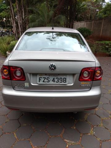 Polo Sedan (Imotion) 2014 "Completo" único dono" - Foto 2