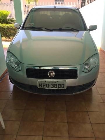 Vende-se Carro SIENA DUALOGIC - Foto 4