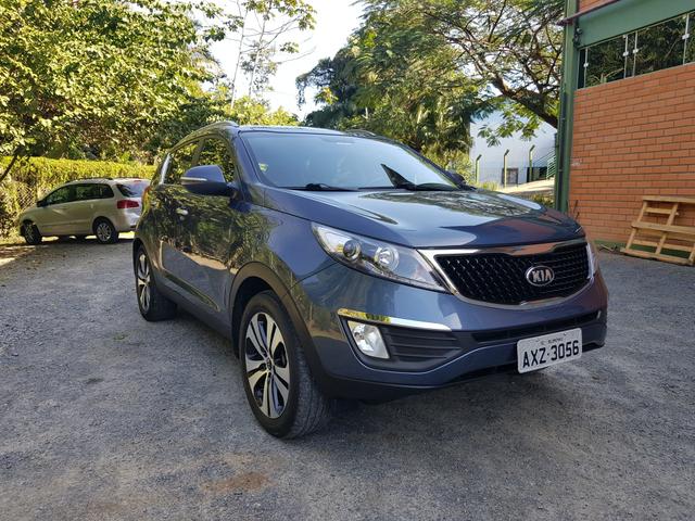 Kia Sportage ex2. 2014 com teto solar Duplo