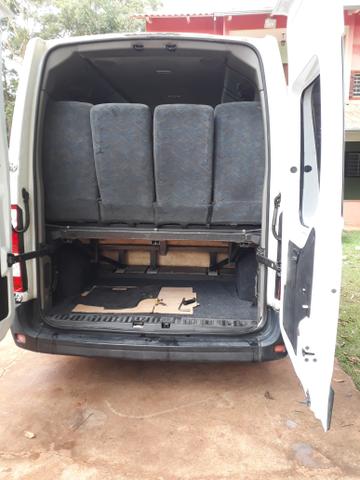 Van Renault master 16 lugares 2015 - Foto 2