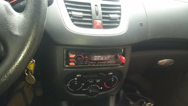 Peugeot 207 HB XR 2010/11 - Foto 8