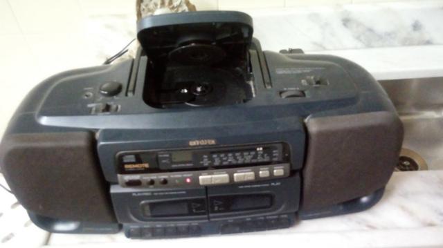 Som Aiwa modelo csd-sr515hr