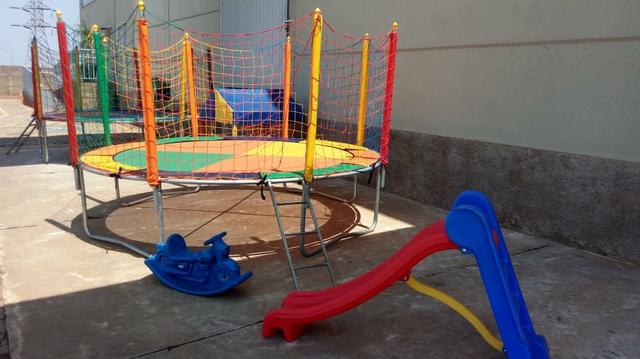 Pula, piscina, escorregador, gangorra - Foto 3