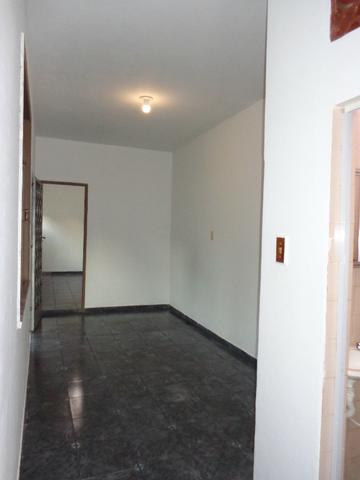 Casa de vila na Rua Goiás junto à estação de trem (supervia) de Quintino Bocaiúva - Foto 5