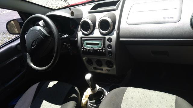 Ford Fiesta Mpi Class Hatch 8v 4p Manual KM 80.488 Única dona - Foto 8