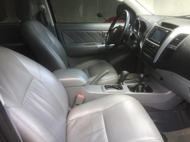 Hilux SRV 2011 diesel aut JI parana - Foto 6