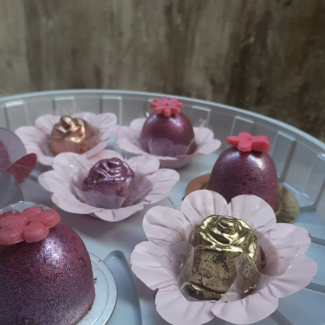 Bolos / Doces/ Brigadeiros gourmet fino - Foto 6