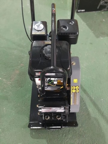 Placa Vibratória Compactadora a Gasolina 196cc 6.5hp 4t - Tpc60wxp Toyama (Loja) - Foto 3