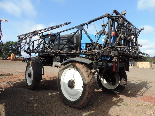 Pulverizador Marca New Holland - Modelo SP 3500 - 4x4 - Ano 2012 - Foto 4
