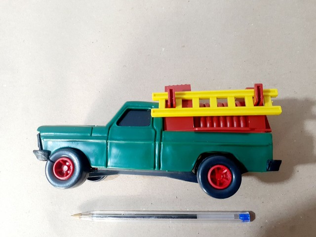 Brinquedo antigo pickup PEVI - Foto 3