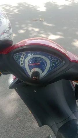 Moto Avelloz 