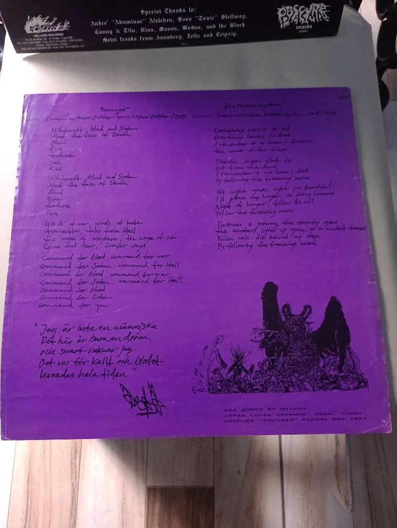 Capa + encarte do LP Mayhem - Live in Leipzig - Foto 3