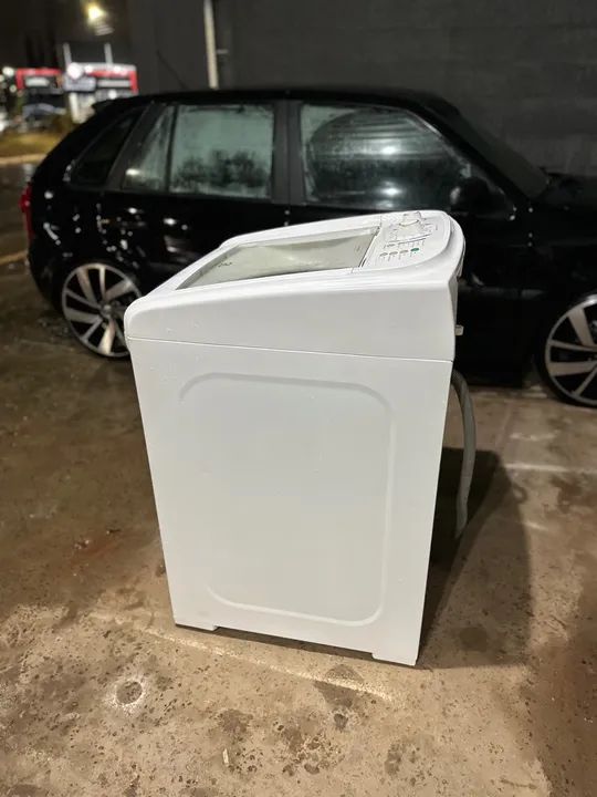Máquina de lavar Eletrolux 15 kg semi nova - Foto 4