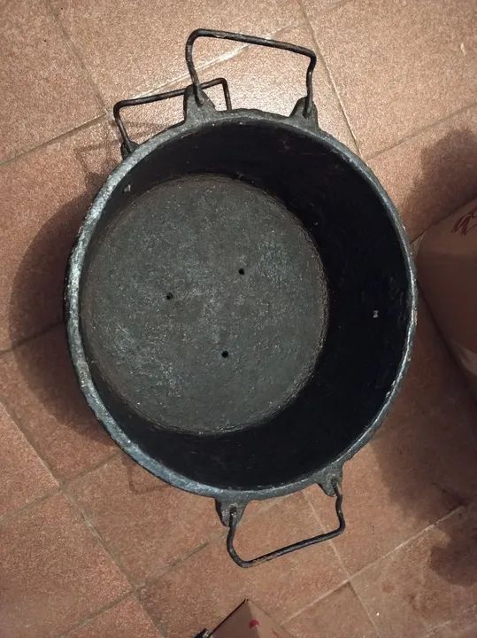 Panelas caçarola antiga 12 litros enfeite.