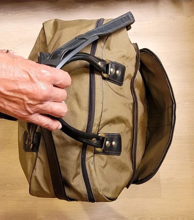 Mala de Viagem flexível em Nylon super resistente - Tamanho Grande - Importada Japão  - Foto 5