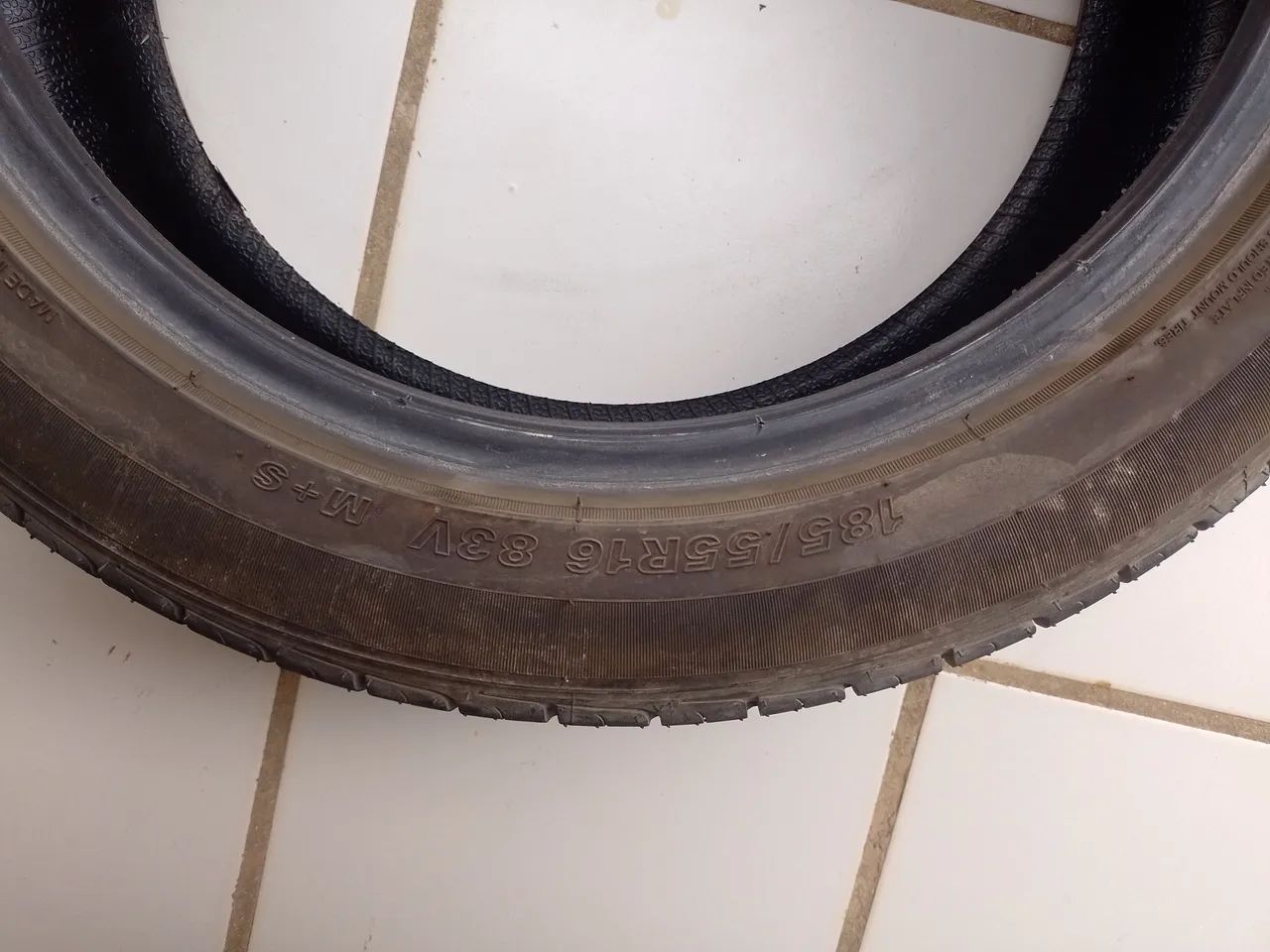 Vendo 3 pneus  - Foto 2