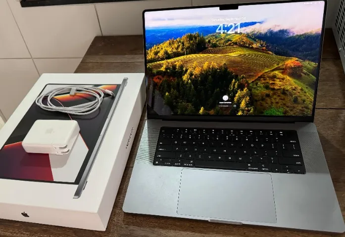 macbook pro m1 1tb macbook pro m1 1tb