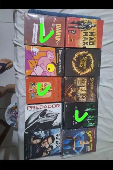Lote 125 cds e 7 dvds 